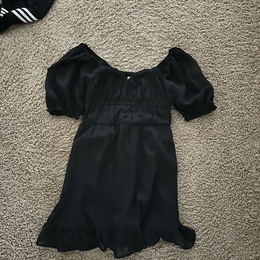 Hollister Black Off-the-Shoulder Puff Sleeve Sundress